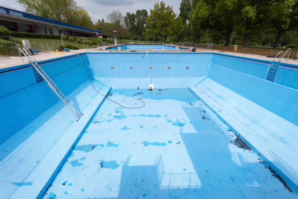 Water damage restoration process in AR